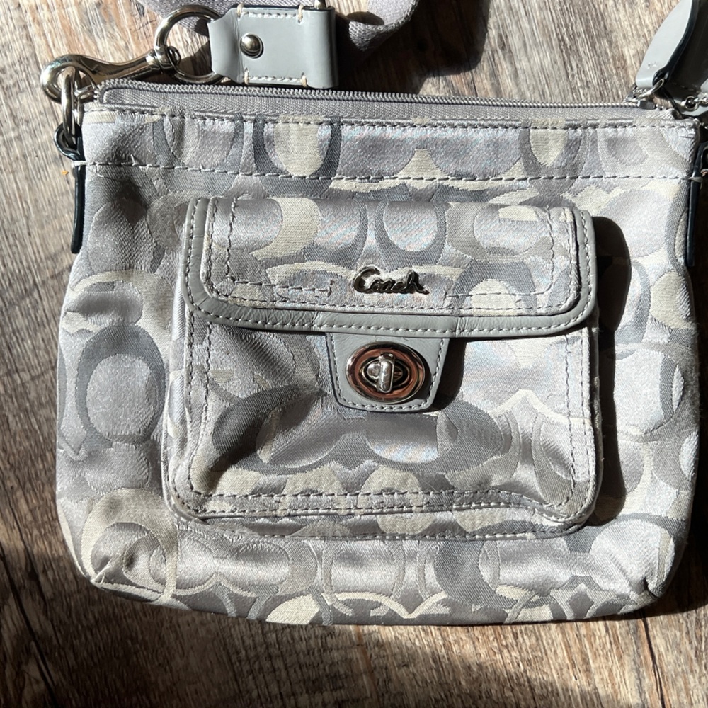COACH crossbody. Slightly used but very very clean!
